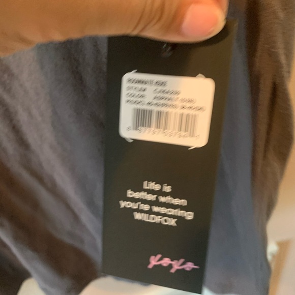 Wildfox Roommate Dog Graphic T-Shirt NEW - Picture 4 of 5